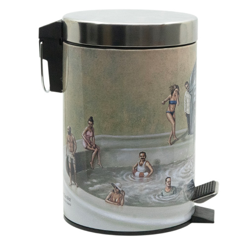 [9153450] Metal Step Can by Esteban Machado